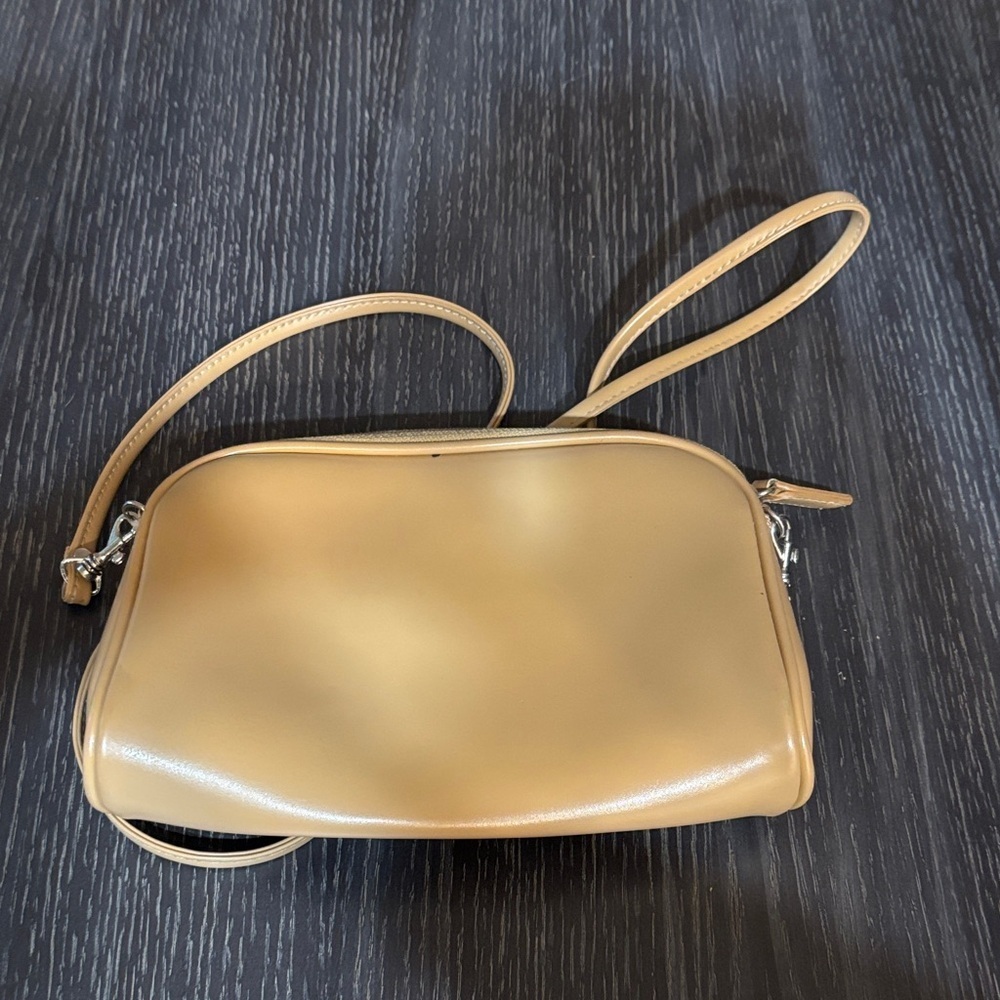 Vintage Tan Crossbody Bag Classic Minimalist Everyday Shoulder Purse